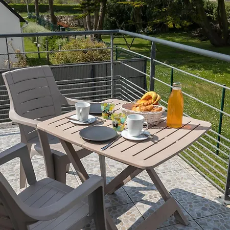Les Chardons Bleus 2 - Brp205 By Interhome * Brignogan-Plages